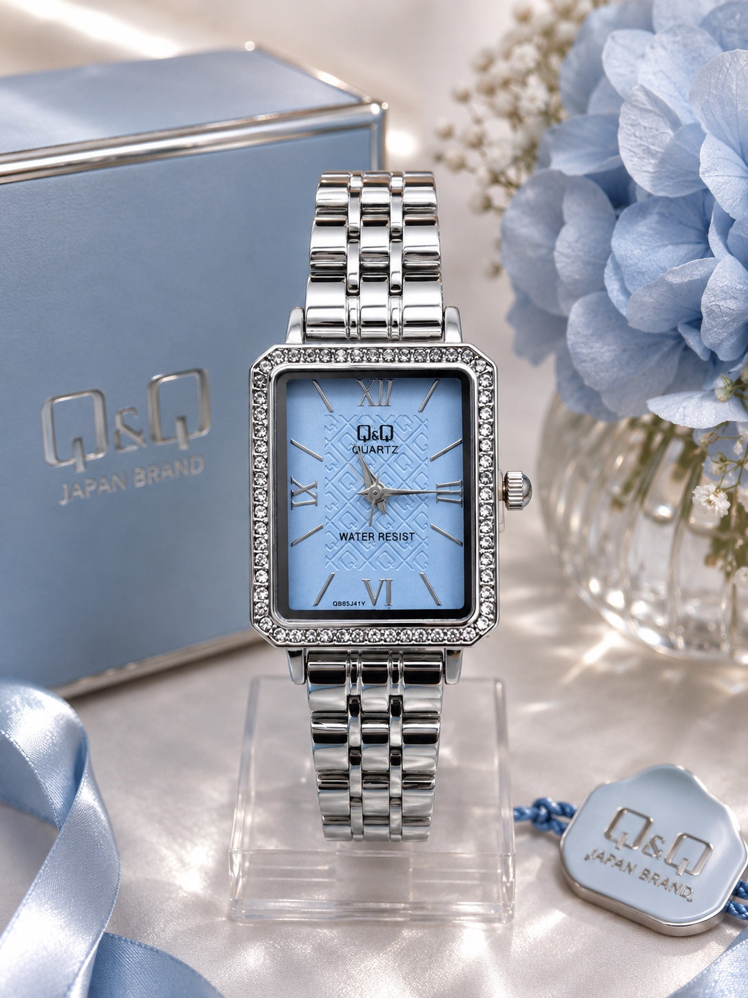 Reloj Q&Q para Mujer – Diseño Elegante con Cristales y Variedad de Colores