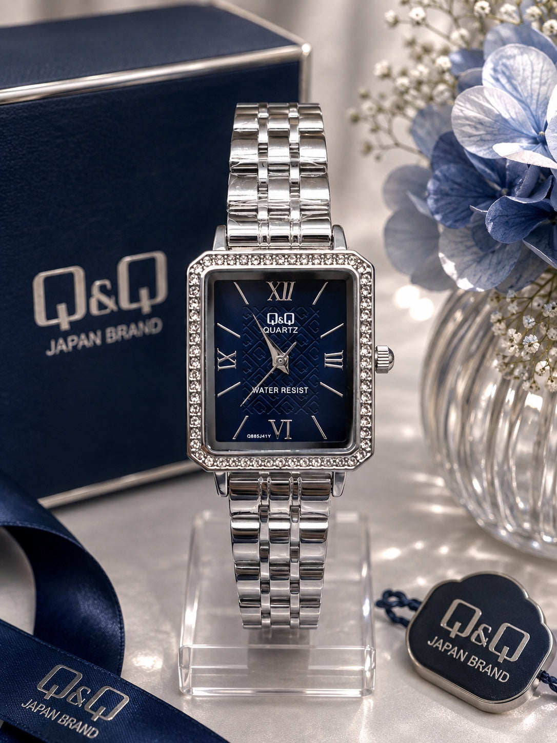Reloj Q&Q para Mujer – Diseño Elegante con Cristales y Variedad de Colores