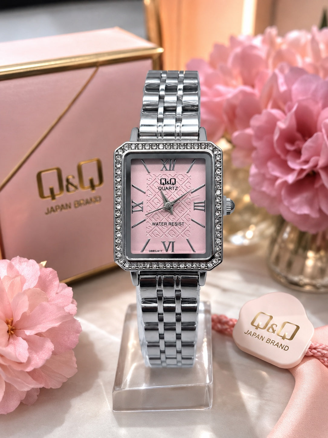 Reloj Q&Q para Mujer – Diseño Elegante con Cristales y Variedad de Colores