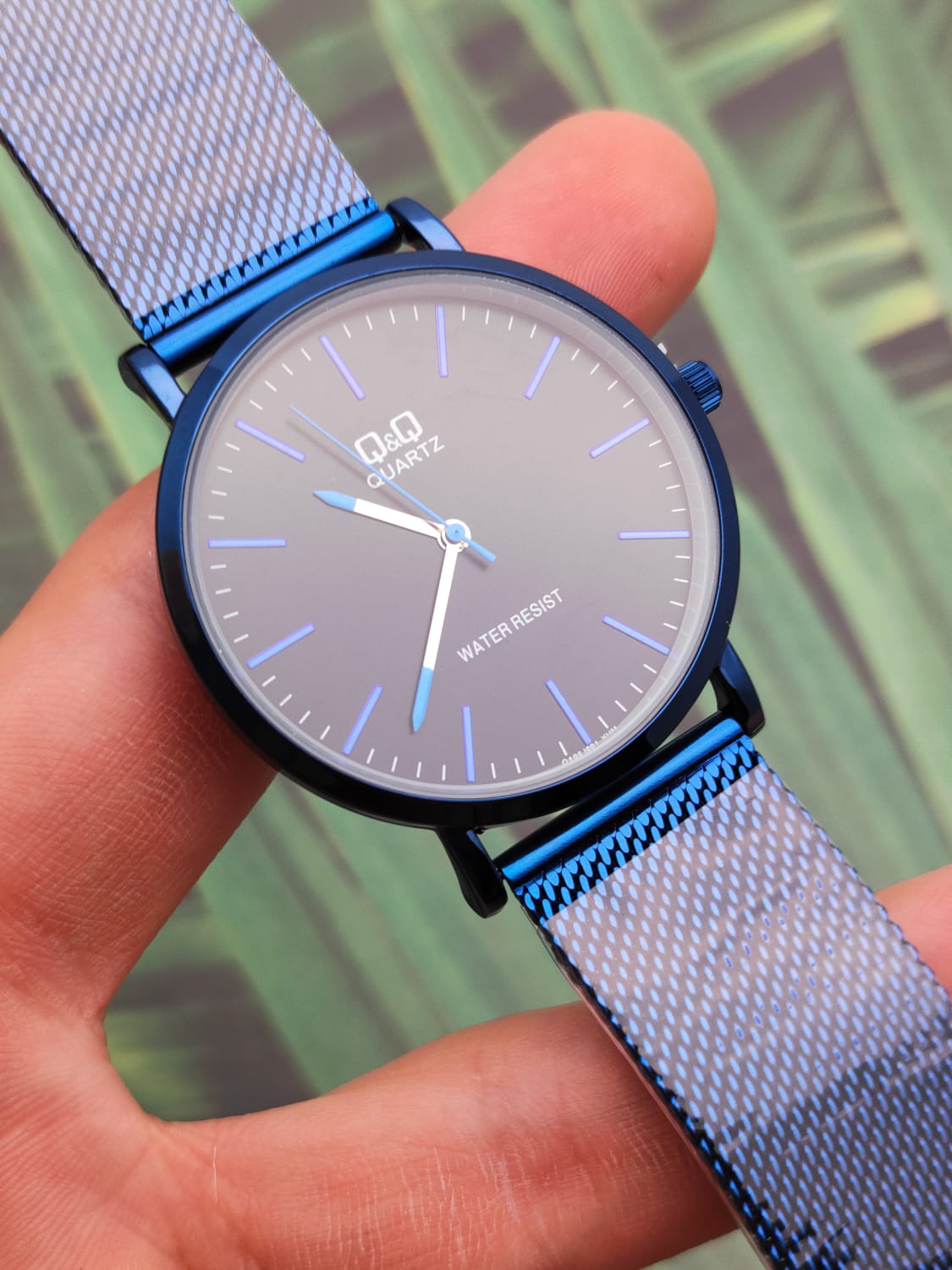 Reloj Q&amp;Q Quartz – Elegancia Minimalista
