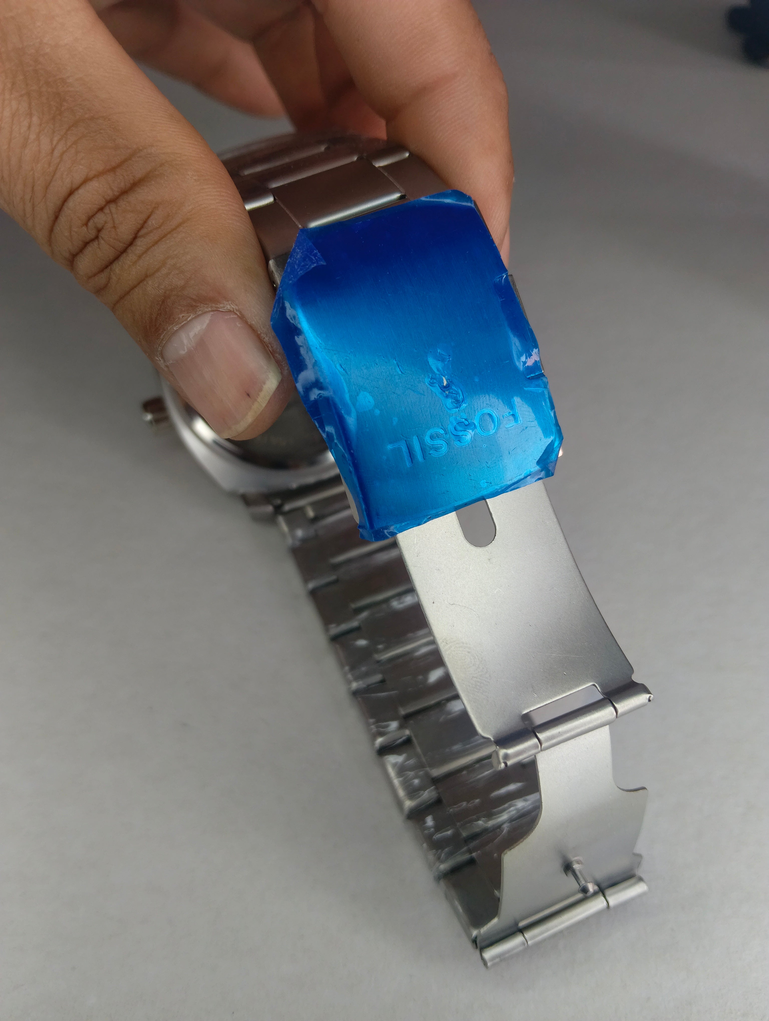 Reloj Fossil Date Bisel Escama.