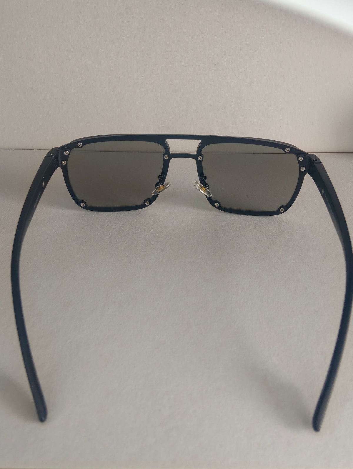 Gafas de Sol Rectangulares Polarizadas – Diseño Moderno