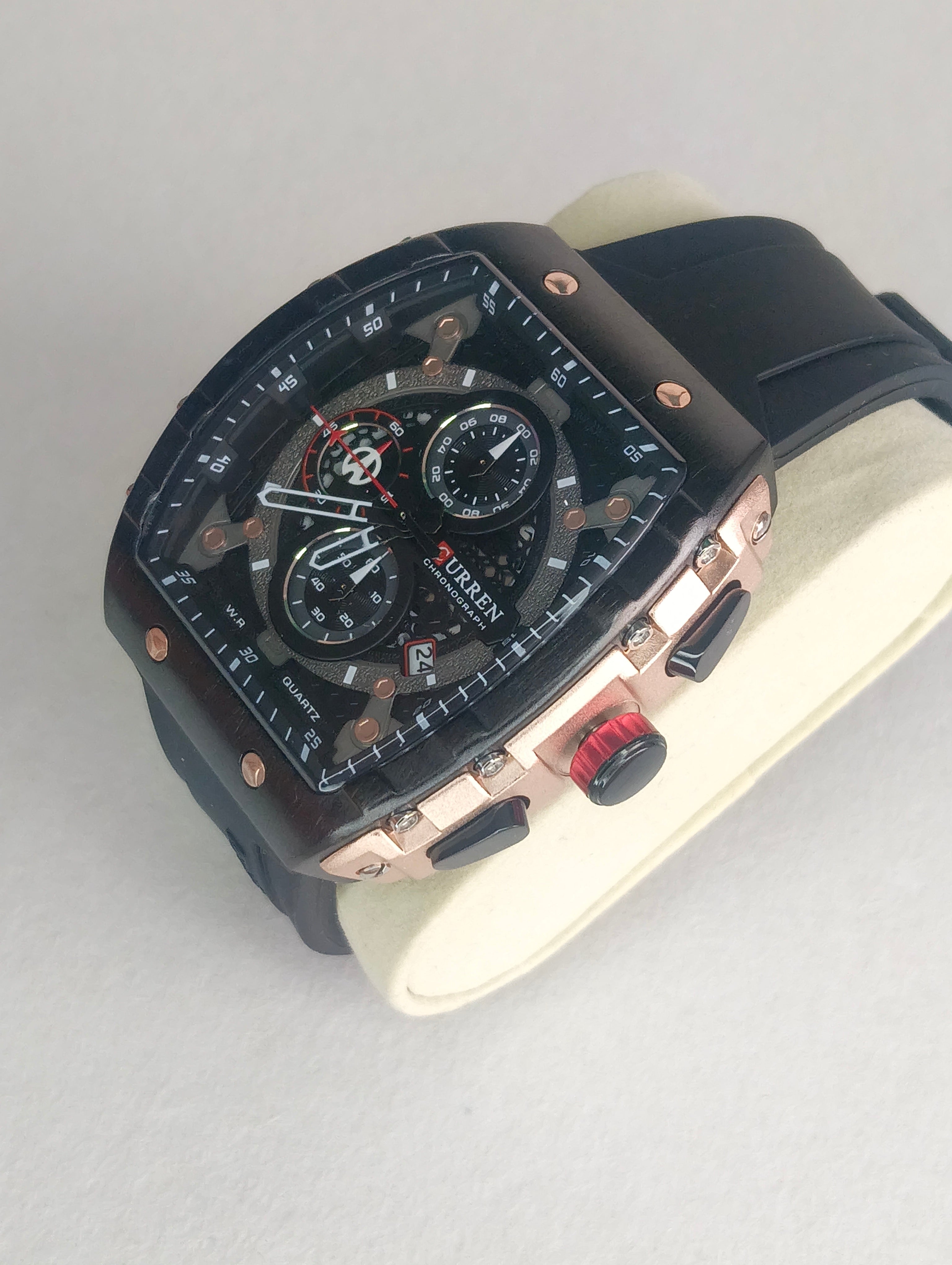 Curren Cronógrafo Cuadrado para Hombre – Diseño Deportivo con Calendario y Correa de Silicona