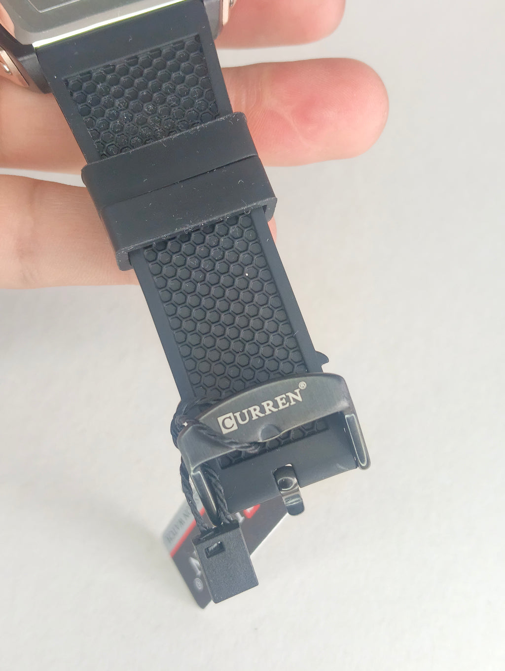 Curren Cronógrafo Cuadrado para Hombre – Diseño Deportivo con Calendario y Correa de Silicona