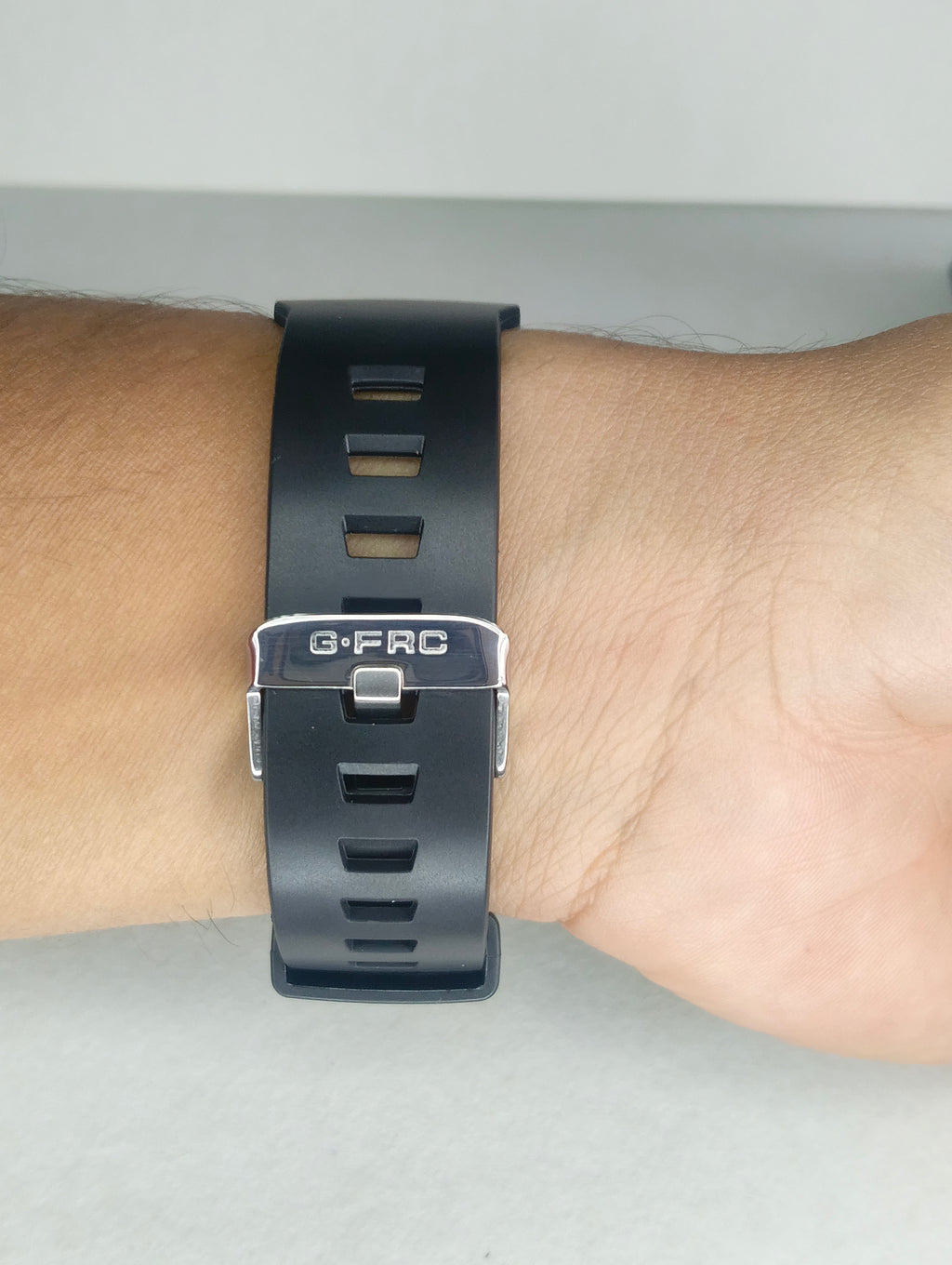 Reloj G-FRC Gold Hombre Análogo Digital | Hora Mundial, Cronómetro, Alarma y WR 50M