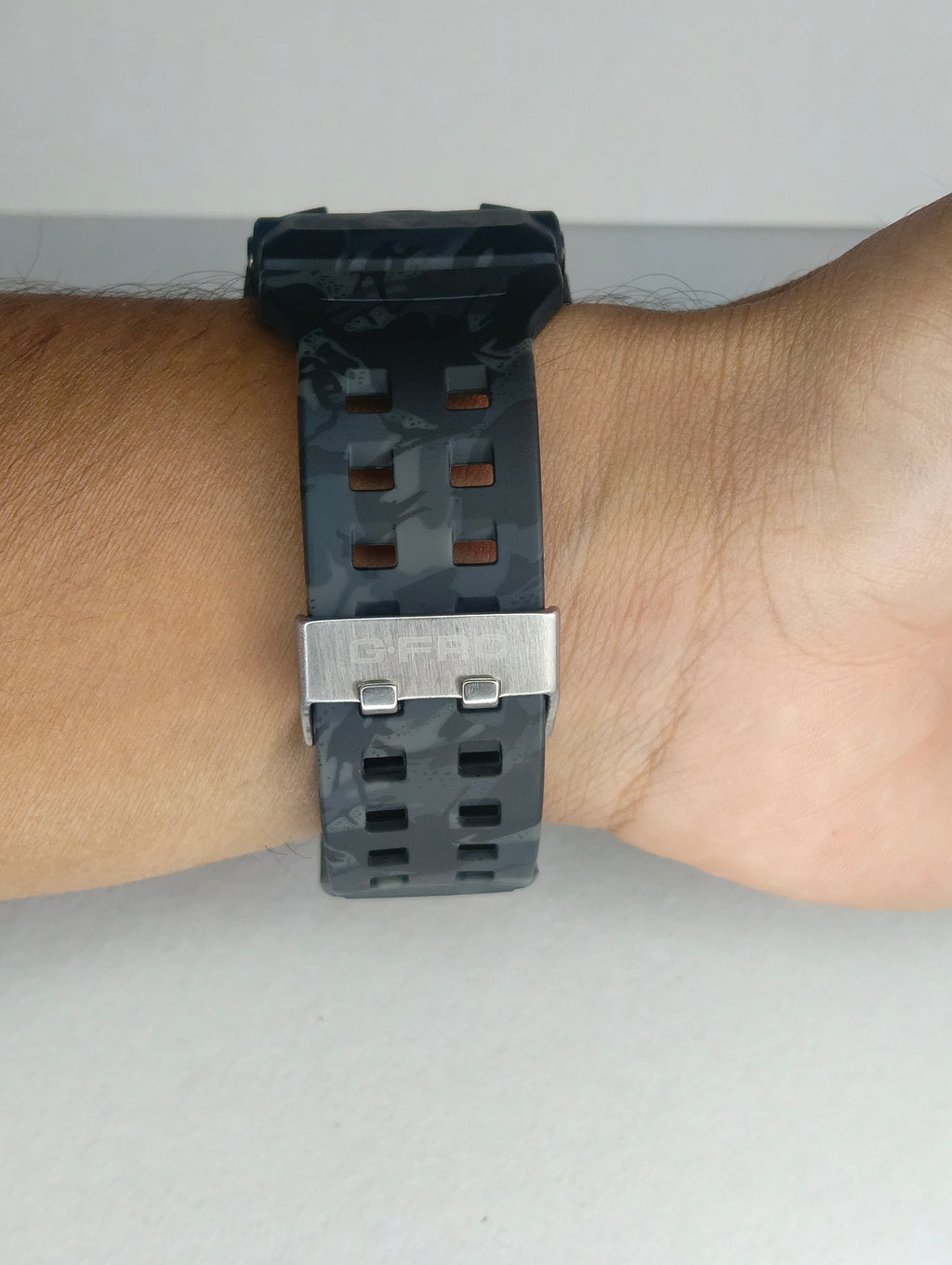 Reloj G-FRC Gold Hombre Análogo Digital Camuflado | Hora Mundial, Cronómetro, Alarma y WR 50M