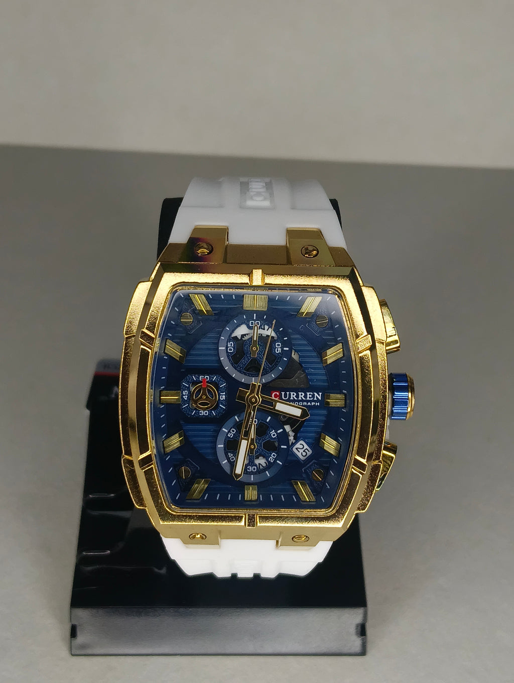 Reloj Curren Cronógrafo para Hombre | Caja Dorada | Pulso de Silicona | Quartz