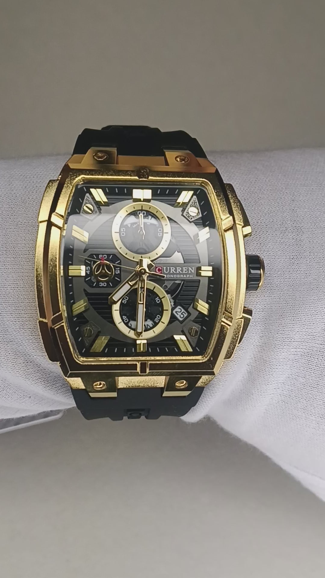 Reloj Curren Cronógrafo para Hombre | Caja Dorada | Pulso de Silicona | Quartz