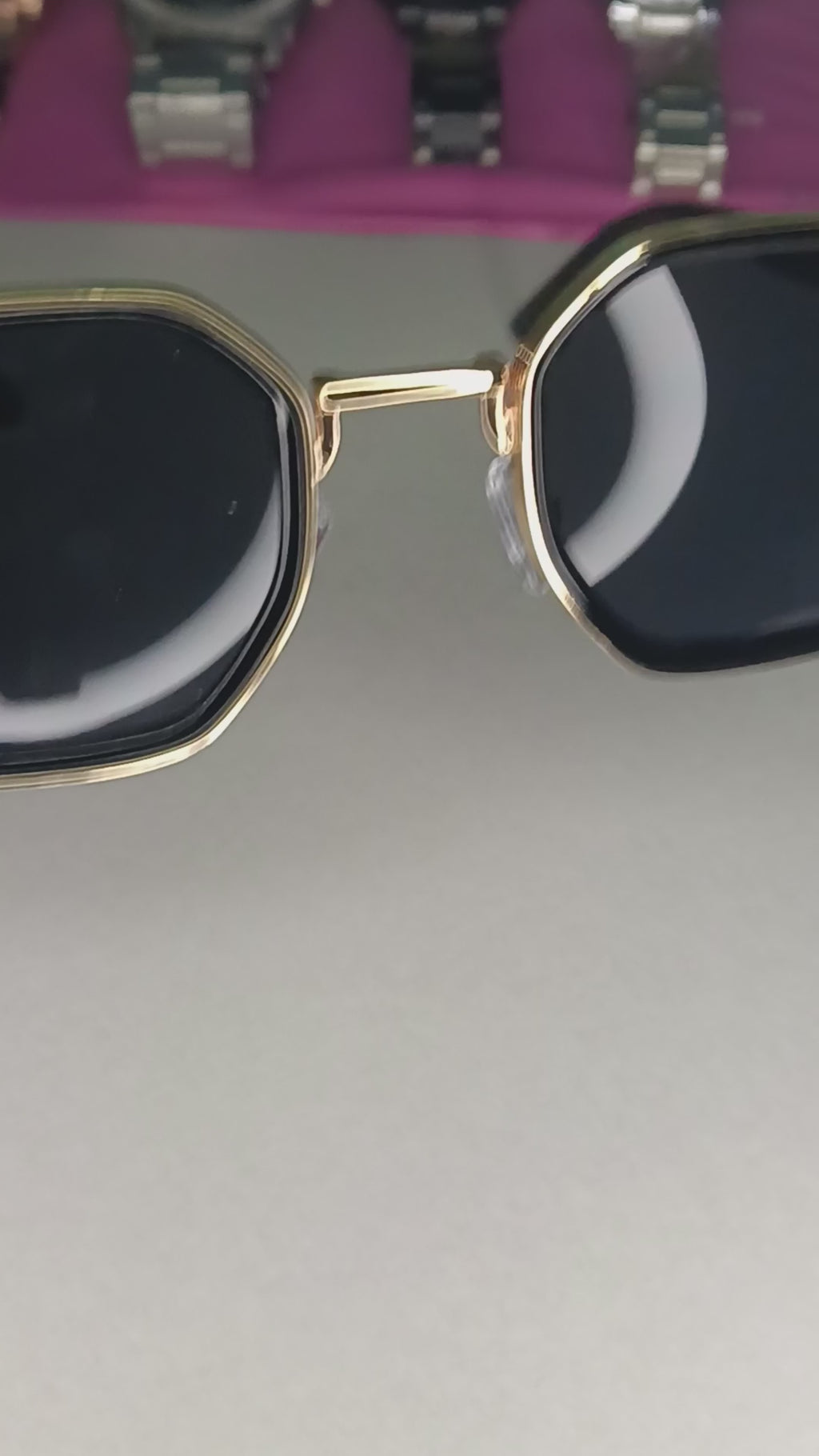 Gafas de Sol Geométricas Negras – Diseño Elegante