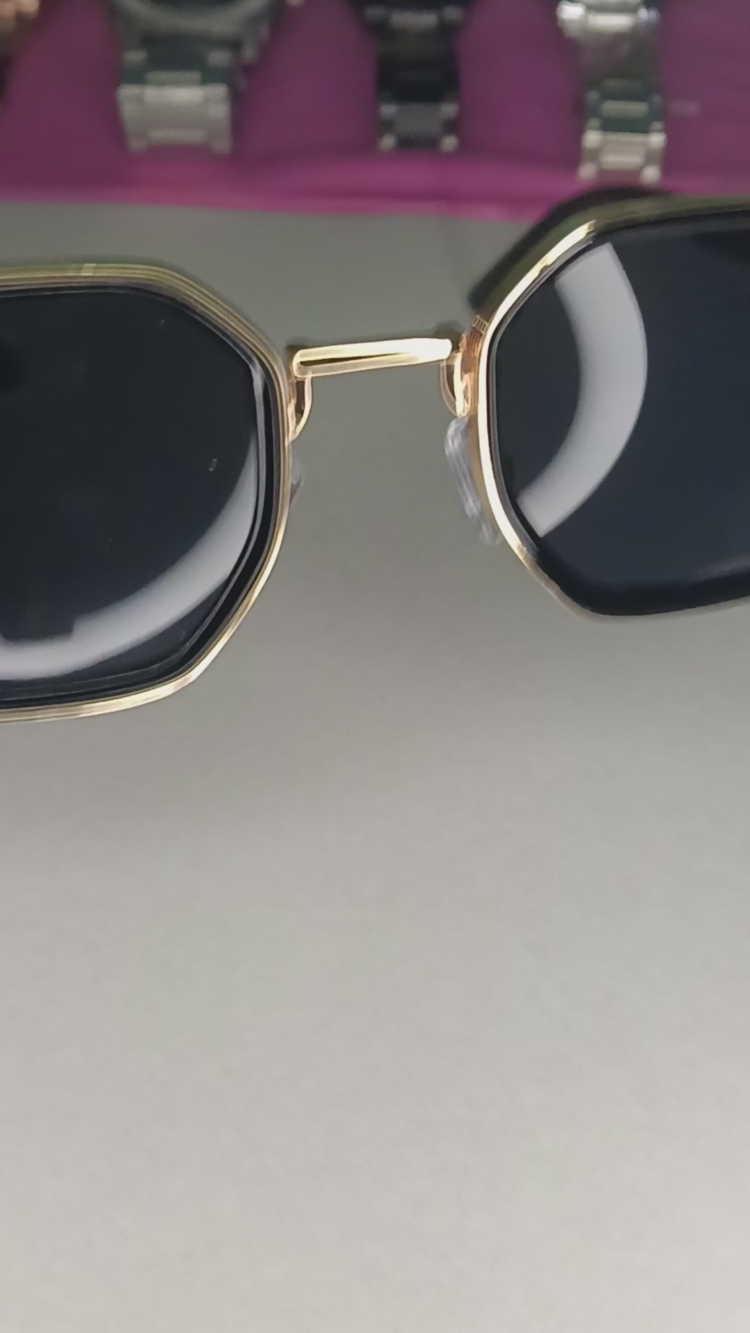 Gafas de Sol Geométricas Negras – Diseño Elegante