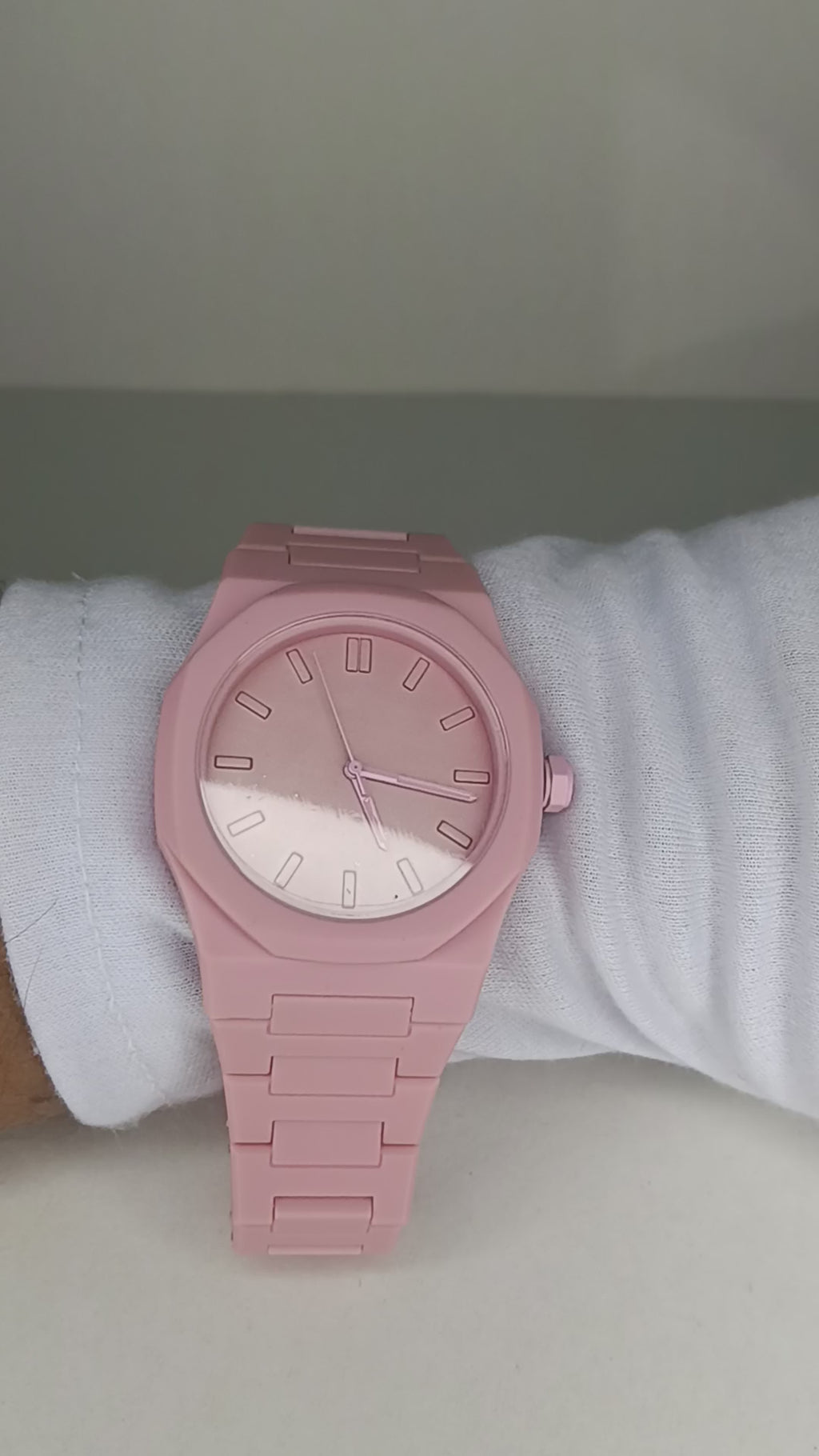 Reloj Minimalista Blanco Unisex | Diseño Monocromático | Pulso de Silicona | Movimiento Quartz