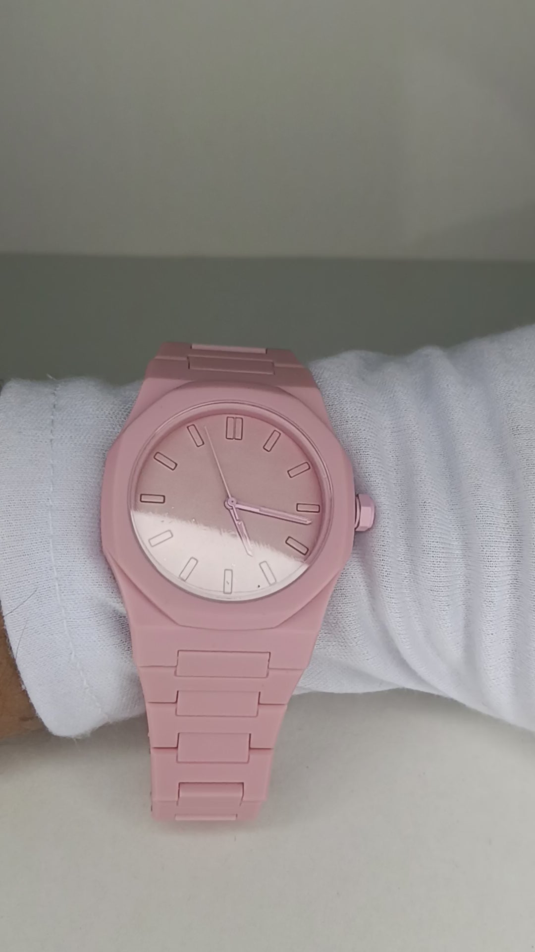 Reloj Minimalista Blanco Unisex | Diseño Monocromático | Pulso de Silicona | Movimiento Quartz